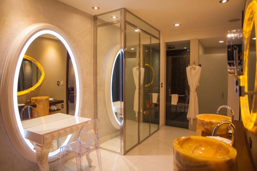 Hotel Mousai Puerto Vallarta - 5 Star Hotel